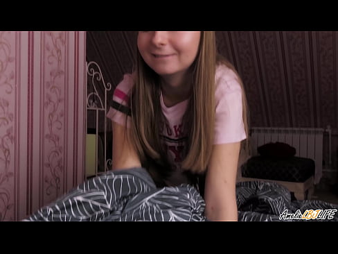 ❤️ Blondinė giliai čiulpia savo BFF ir gauna spermos į burną ️ Just porno prie lt.pornado-co.ru ️❤